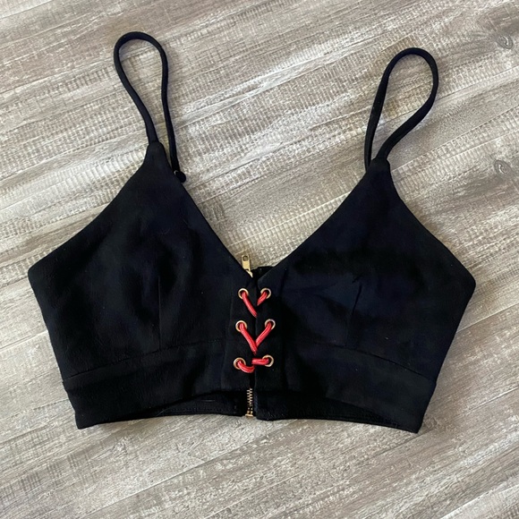 Woman’s Crop Top - Picture 1 of 3